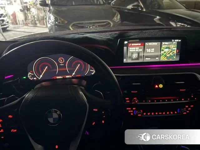 BMW 5 Series (G30) id 3484881 из Кореи 10