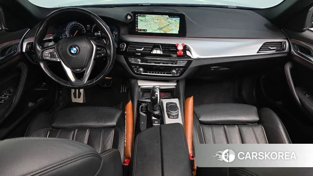 BMW 5 Series (G30) id 3801761 из Кореи 17