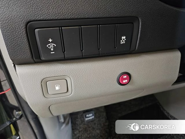 Kia The New Carnival id 4637875 из Кореи 17