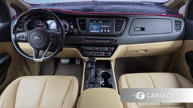 Kia The New Carnival id 3646854 из Кореи 17