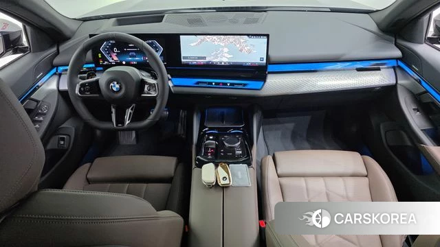 BMW 5 Series (G60) id 4413943 из Кореи 28