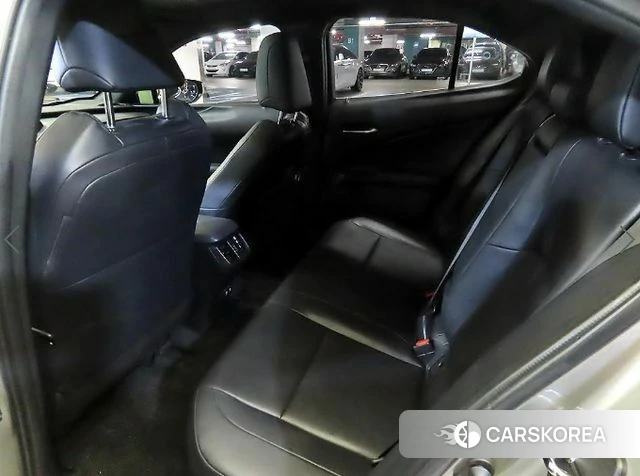 Lexus UX250h id 4680220 из Кореи 16