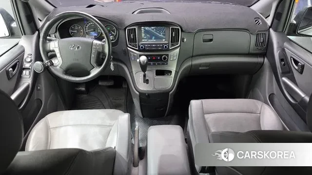 Hyundai The New Grand Starex id 3568408 из Кореи 17