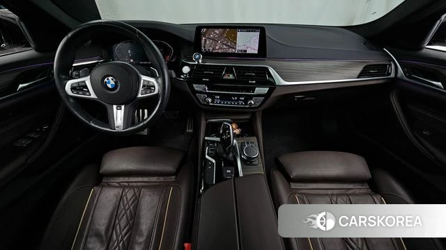 BMW 5 Series (G30) id 4683975 из Кореи 31