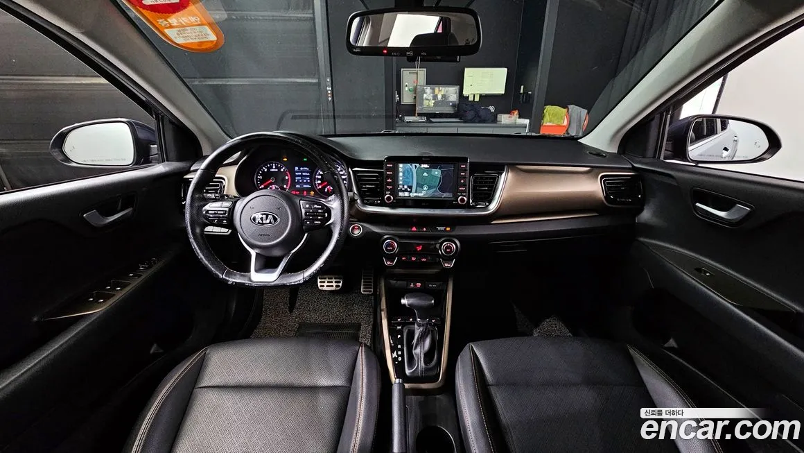 Kia Stonic id 1984839 из Кореи 17