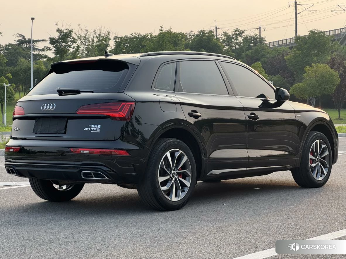 Audi Q5L id 4515189 из Китая 14