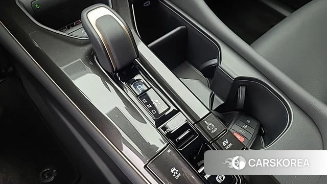 Toyota Crown Crossover id 3786506 из Кореи 15