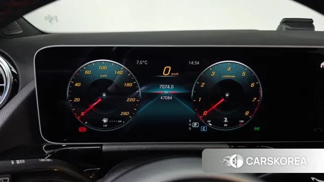 Mercedes-Benz GLA - Class H247 id 3671846 из Кореи 17