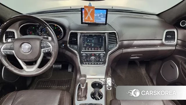 Jeep Grand Cherokee id 3000413 из Кореи 17