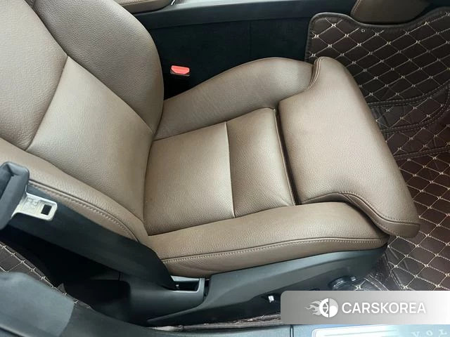 Volvo S90 id 3939437 из Китая 31