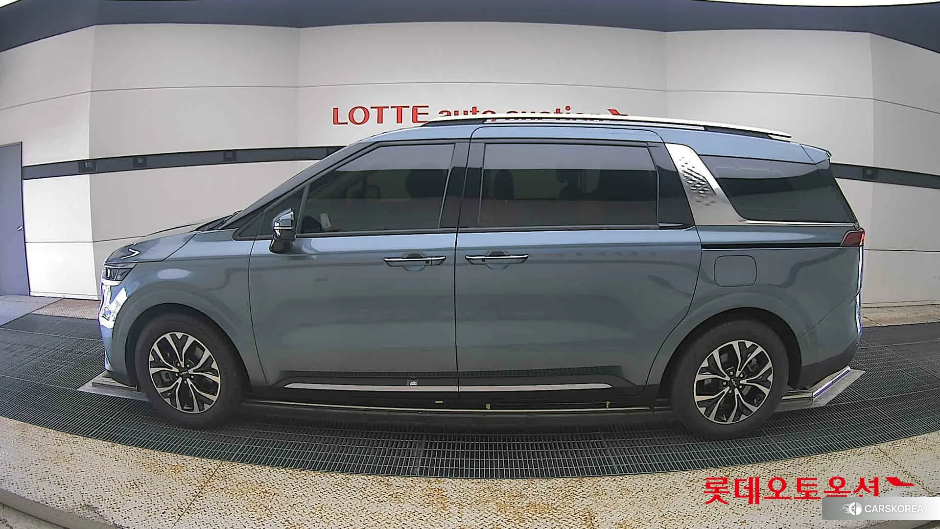 Kia Carnival id 4669077 из Кореи 34