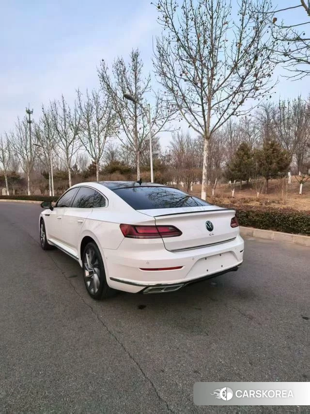 Volkswagen CC 2023 Белый из Китая, фото 5