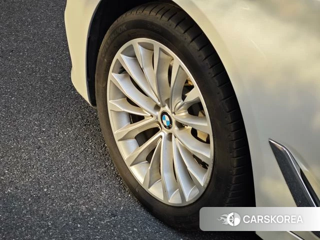 BMW 5 series id 4241302 из Китая 12
