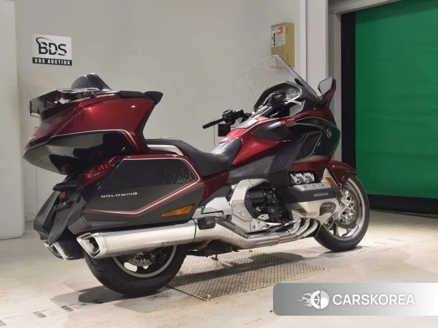 Проданный Honda GL1800 TOUR DCT 2018 из Японии, фото 4