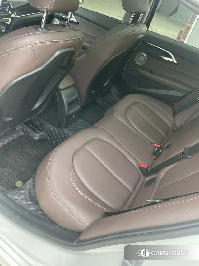 BMW 1 series id 4299811 из Китая 21