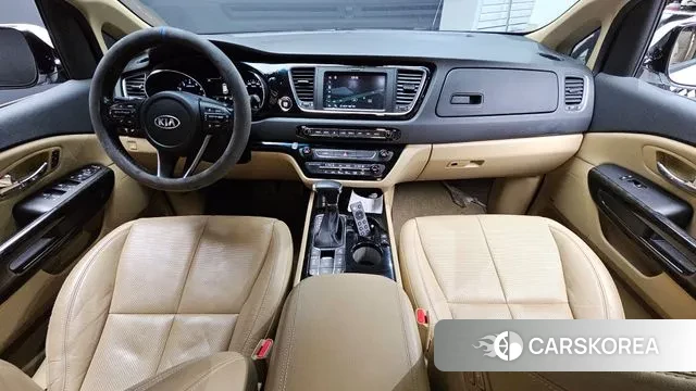 Kia The New Carnival id 3547492 из Кореи 17