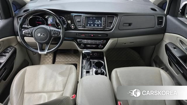 Kia The New Carnival id 3861342 из Кореи 17