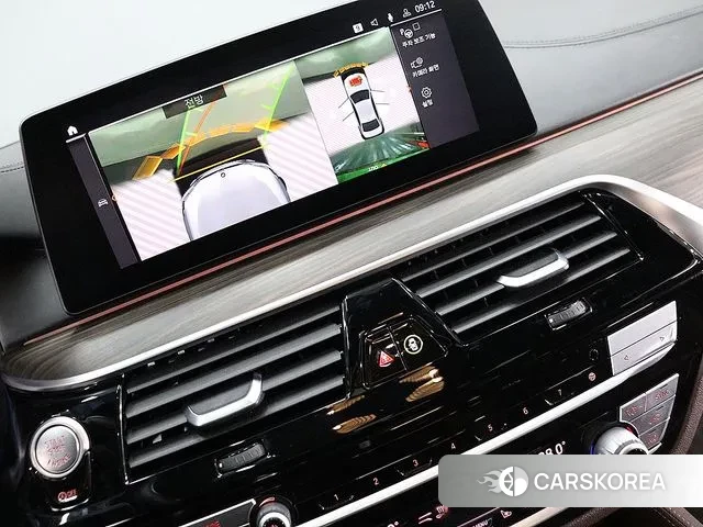 BMW 5 Series (G30) id 3646551 из Кореи 17