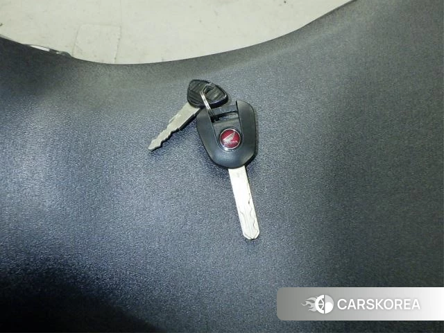 Honda CB1000R id 3949803 из Японии 31