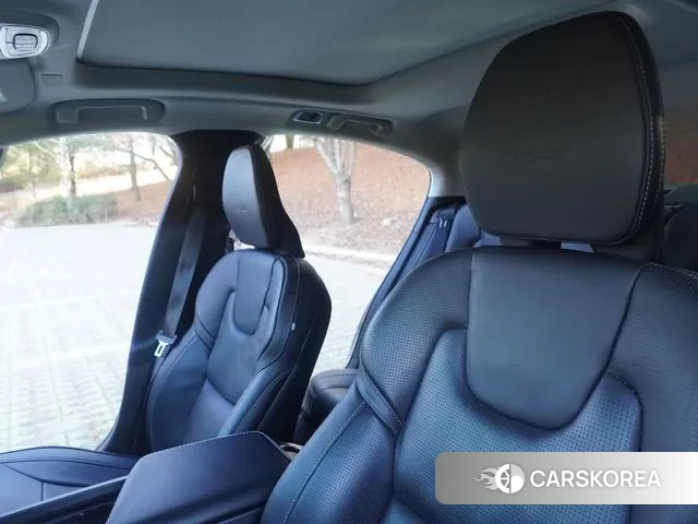 Volvo S60 3rd generation id 3552393 из Кореи 17