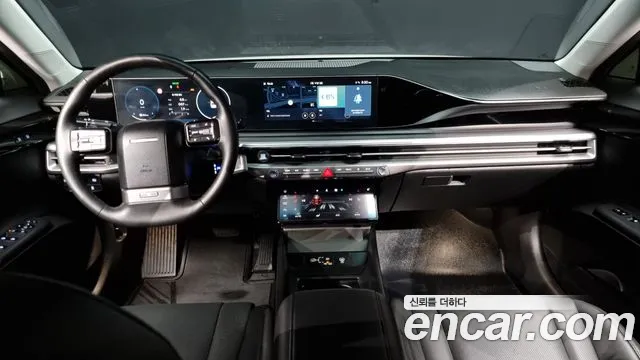 Hyundai Grandeur (GN7) id 2407810 из Кореи 17