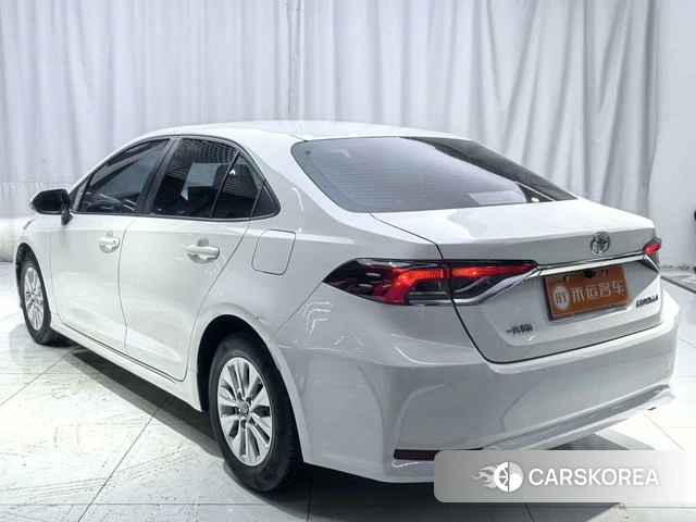 Toyota Corolla id 4334815 из Китая 11