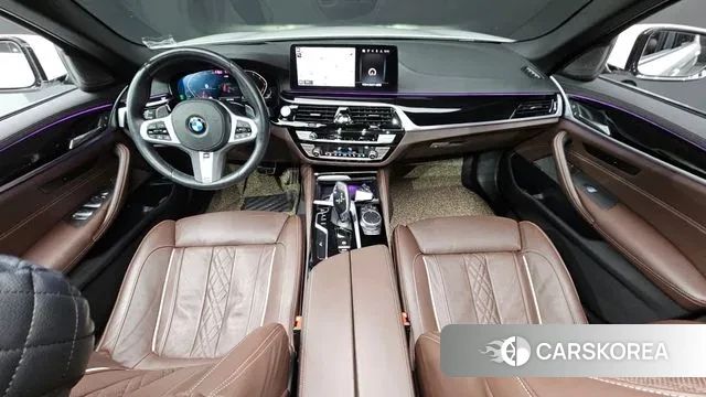 BMW 5 Series (G30) id 3586470 из Кореи 17