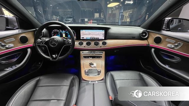 Mercedes-Benz E-Class W213 id 4541085 из Кореи 31