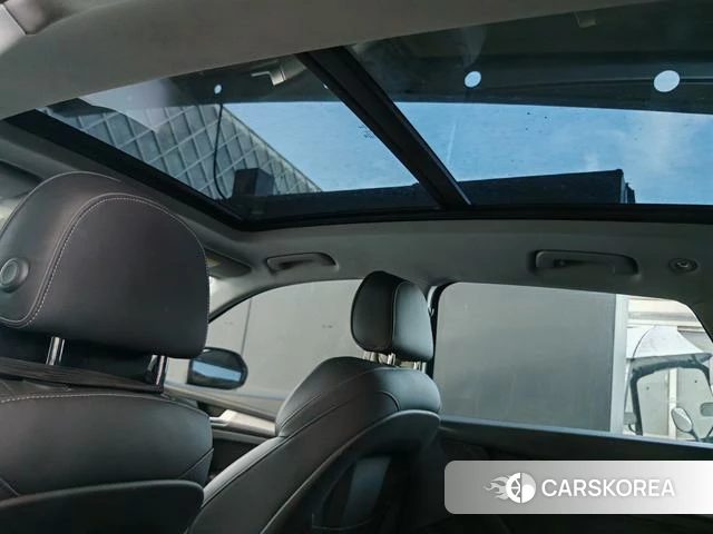 Audi Q5L id 4336247 из Китая 7