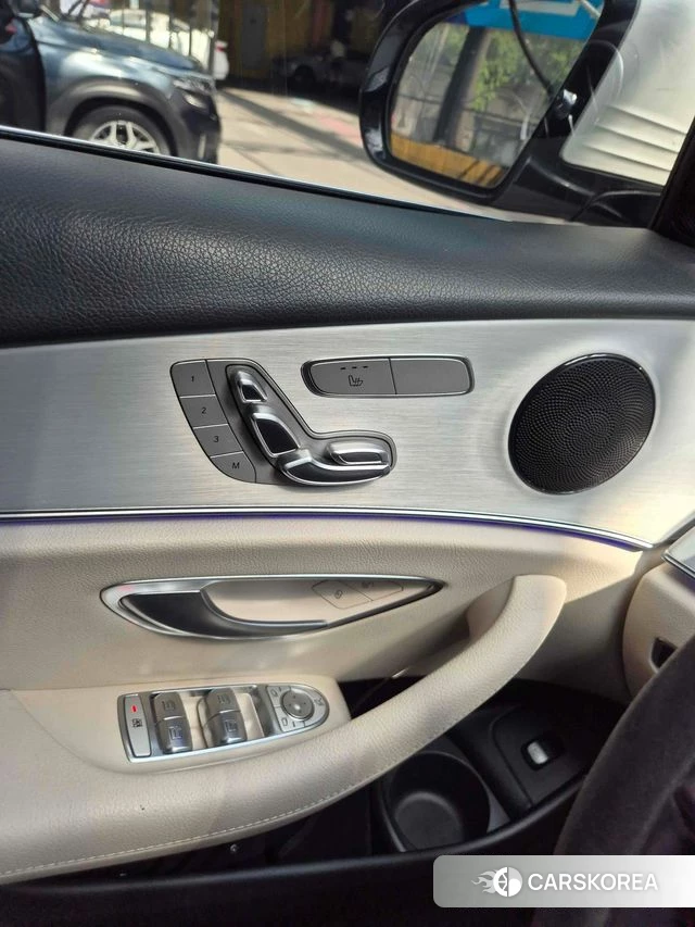 Mercedes-Benz E-Class W213 id 4355819 из Кореи 16