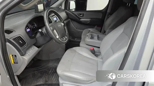 Hyundai The New Grand Starex id 3123315 из Кореи 17