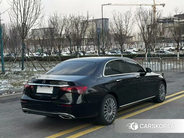 Mercedes-Benz E-class id 4260004 из Китая 7