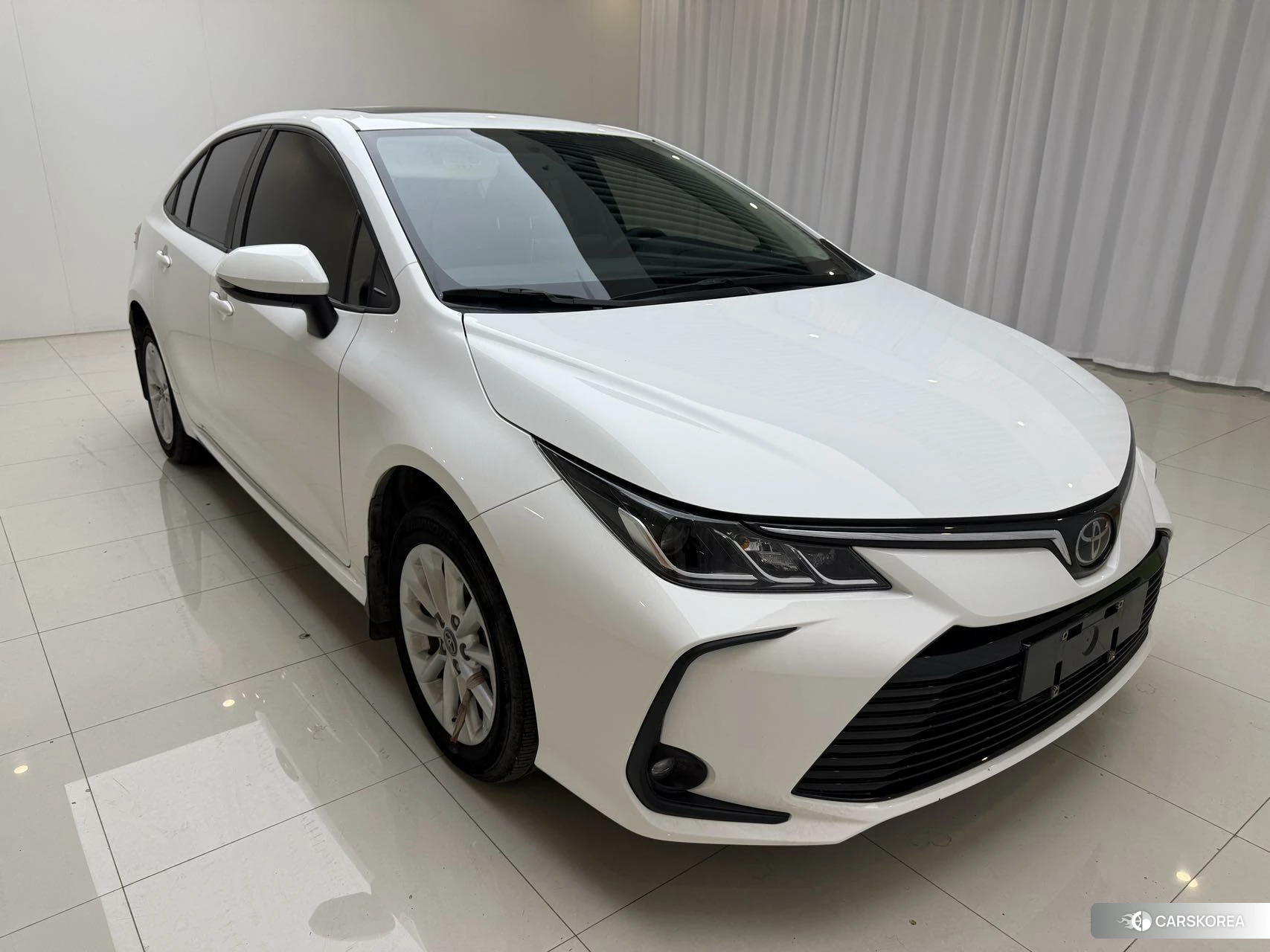 Toyota Corolla id 4467948 из Китая 16