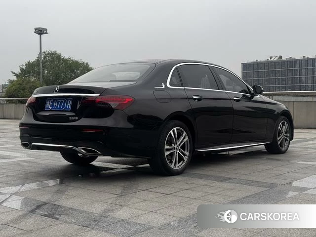 Mercedes-Benz E-class id 4259931 из Китая 18