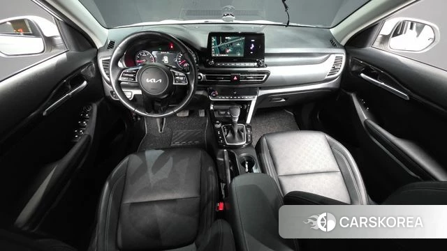 Kia Seltos id 3859524 из Кореи 17