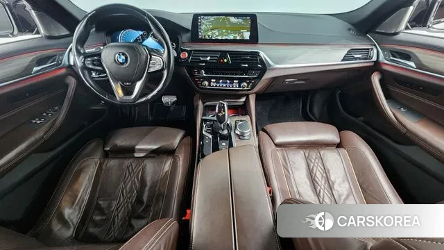 BMW 5 Series (G30) id 3698926 из Кореи 17