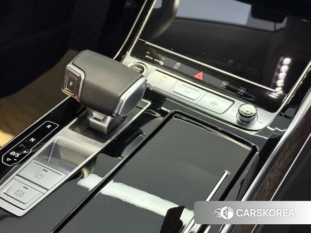 Audi A8 id 4307462 из Китая 15