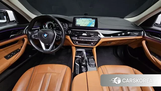 BMW 5 Series (G30) id 3703896 из Кореи 17