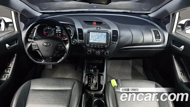 Kia The New K3 id 2827622 из Кореи 17