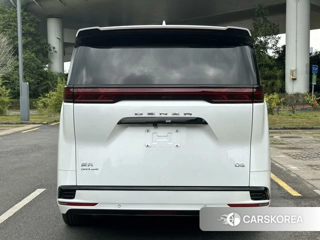 Denza D9 DM id 3907867 из Китая 12