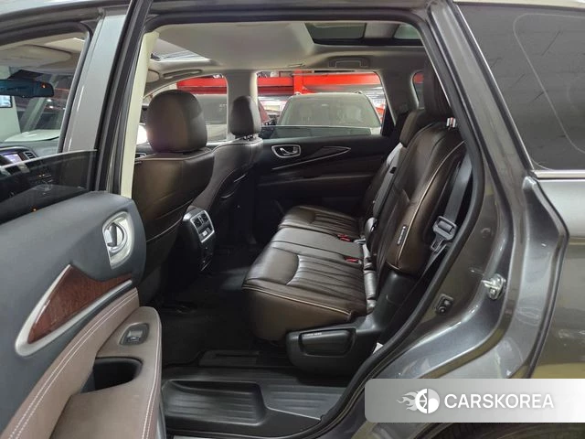 Infiniti QX60 id 4525698 из Кореи 17