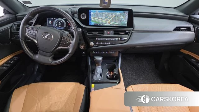 Lexus ES300h 7th generation id 3864289 из Кореи 17