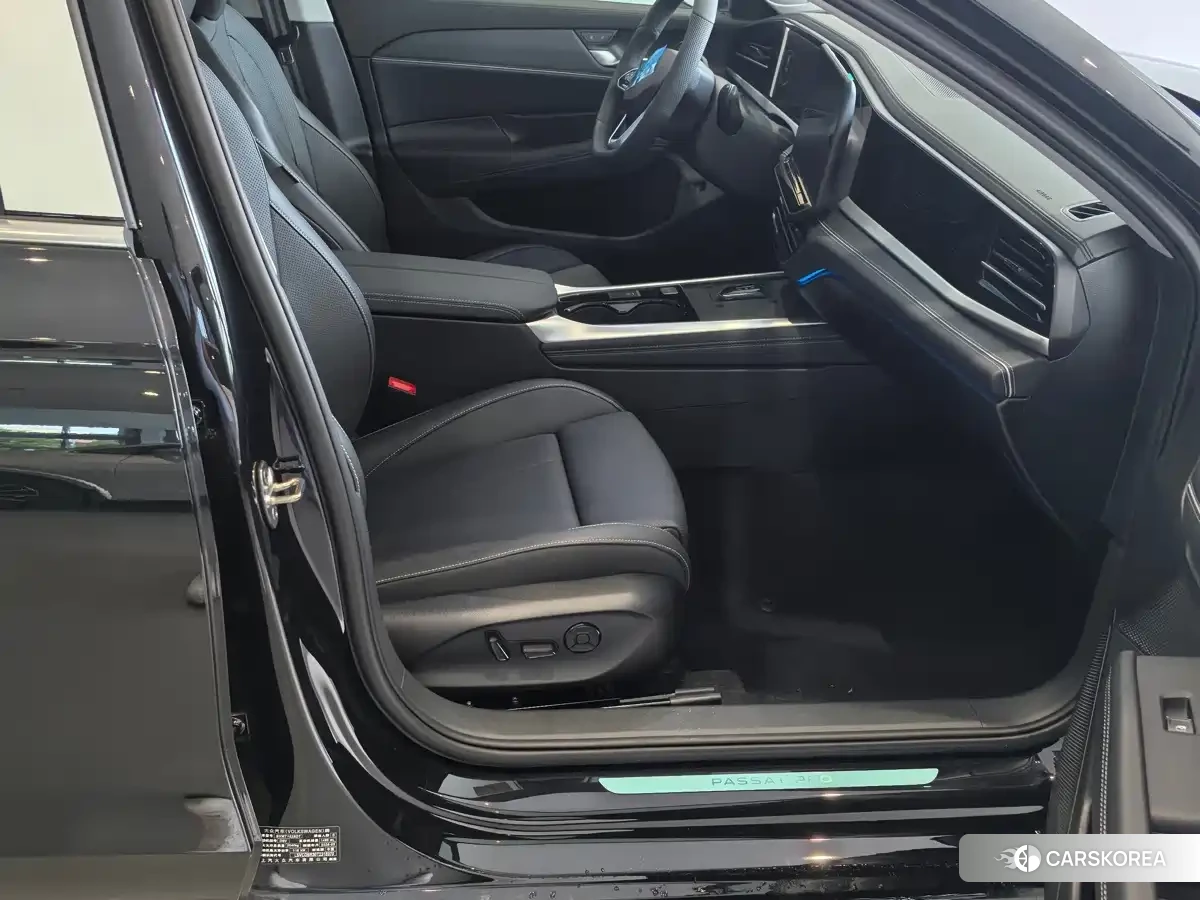 Volkswagen Passat id 4600671 из Китая 14