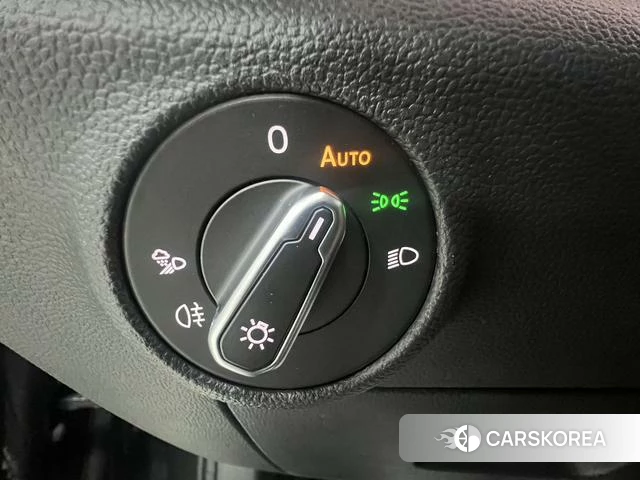 Volkswagen Sagitar id 4255997 из Китая 19