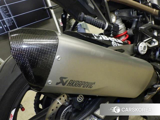 BMW S1000R id 3946193 из Японии 29