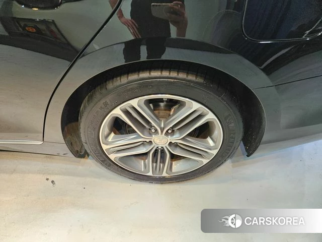 Hyundai Grandeur IG id 4459664 из Кореи 17