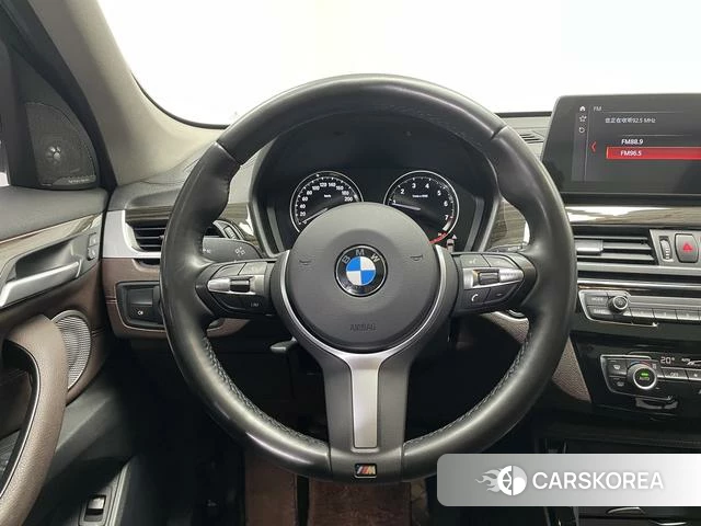 BMW X1 id 4216330 из Китая 17