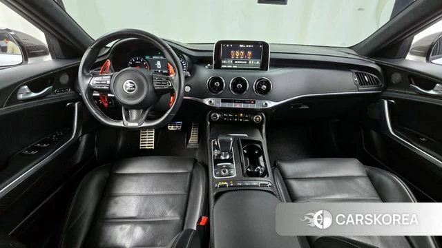 Kia Stinger id 3789634 из Кореи 17