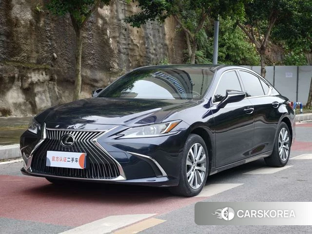 Lexus ES id 4392098 из Китая 8