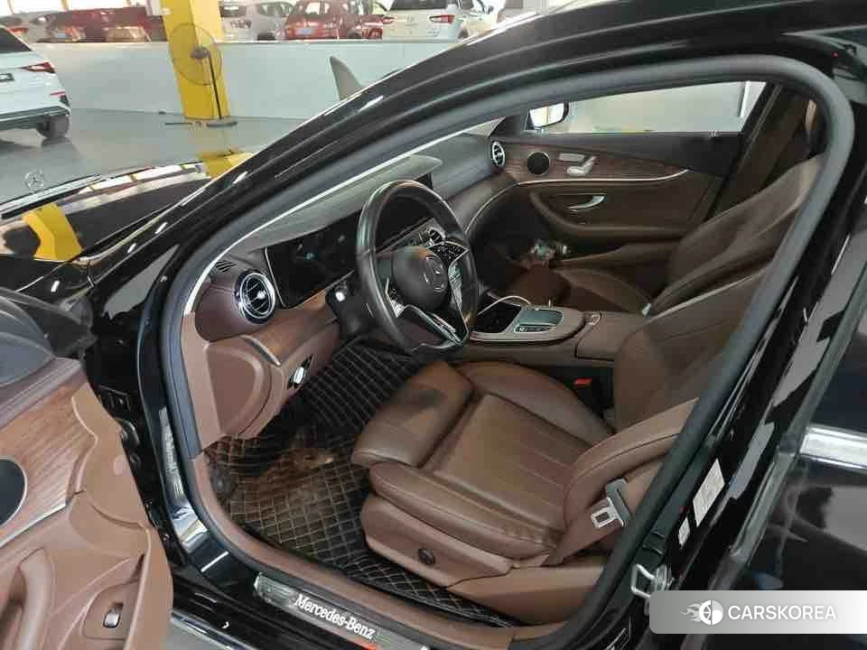 Mercedes-Benz E-Class id 4473541 из Китая 7